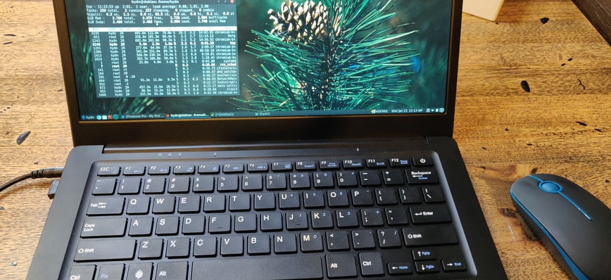 Pinebook Pro - My First Impressions and Setup Tips | LinuxBlog.io